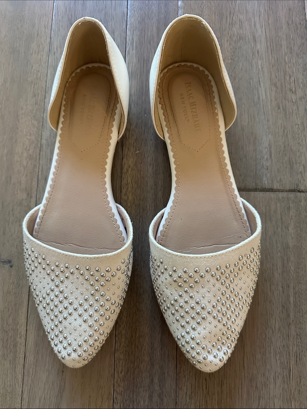 Issac Mizrahi New York White & Cream Pointed Flats with Silver Studs